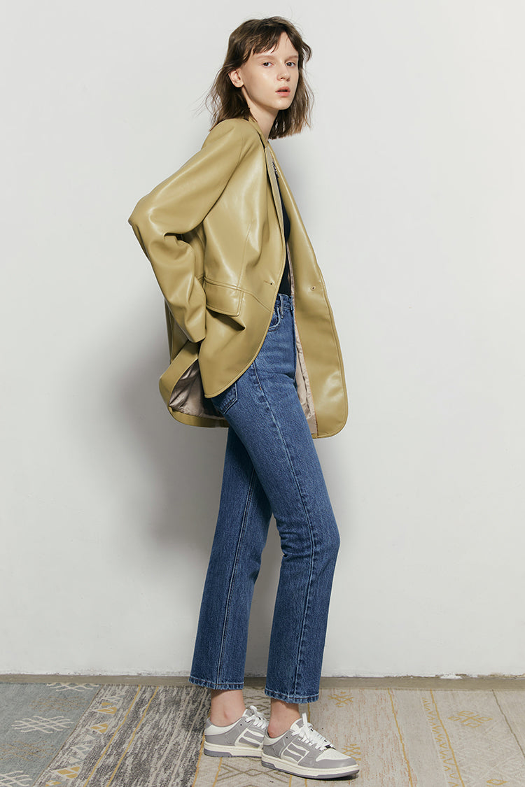 Hey Joanie Activity Grrrl high rise kick crop jeans, denim with distressed details and a stylish fit, shown on a model.