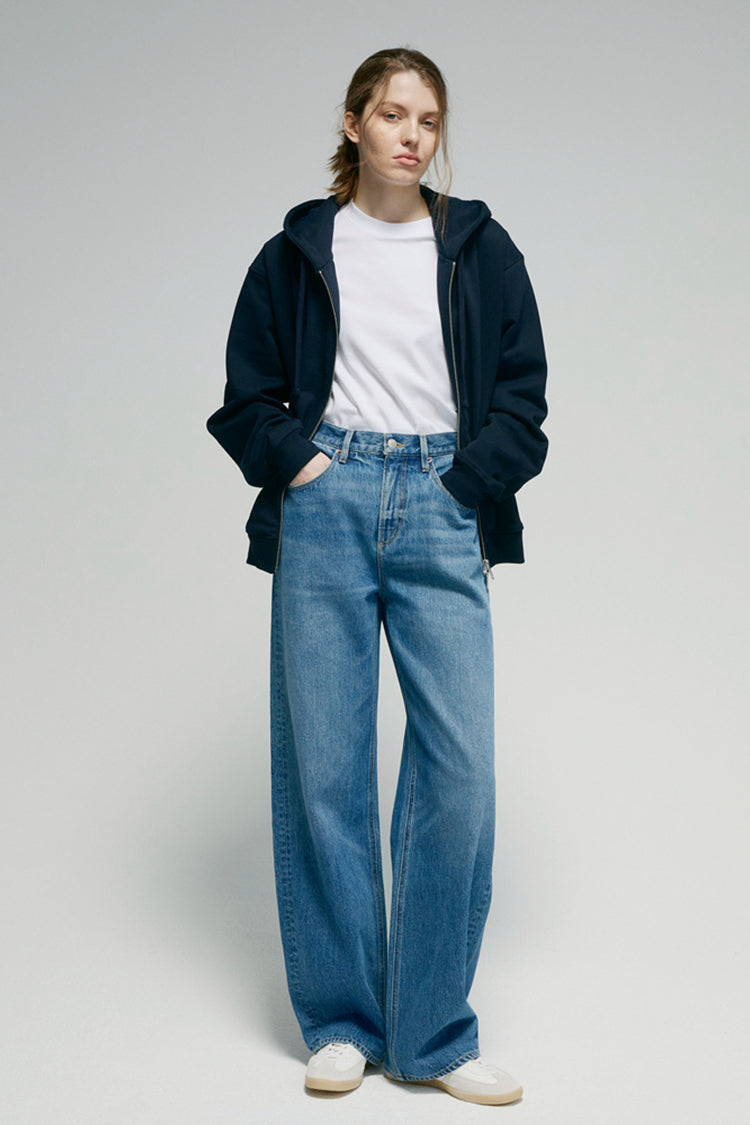 Hey Joanie Arc Jean HJ055 in denim, featuring classic fit and stylish design, shown in a detailed front view.