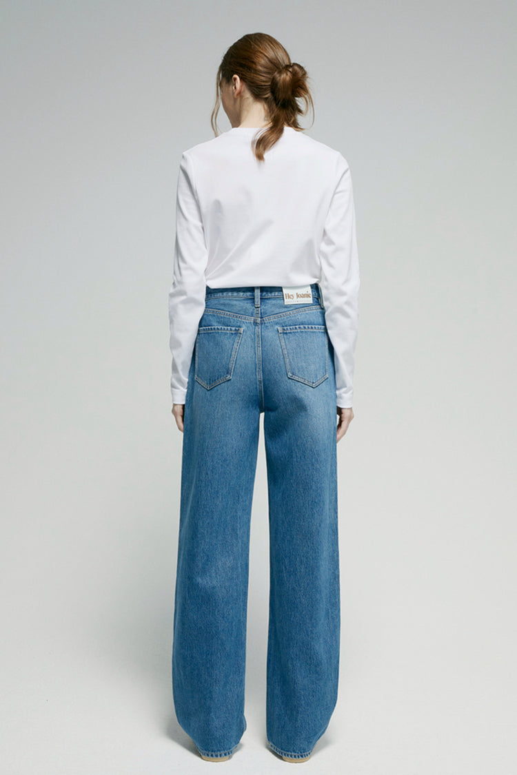 Hey Joanie Arc Jean HJ055 in denim, showing fit and style with front and back views of the high-waisted jeans.