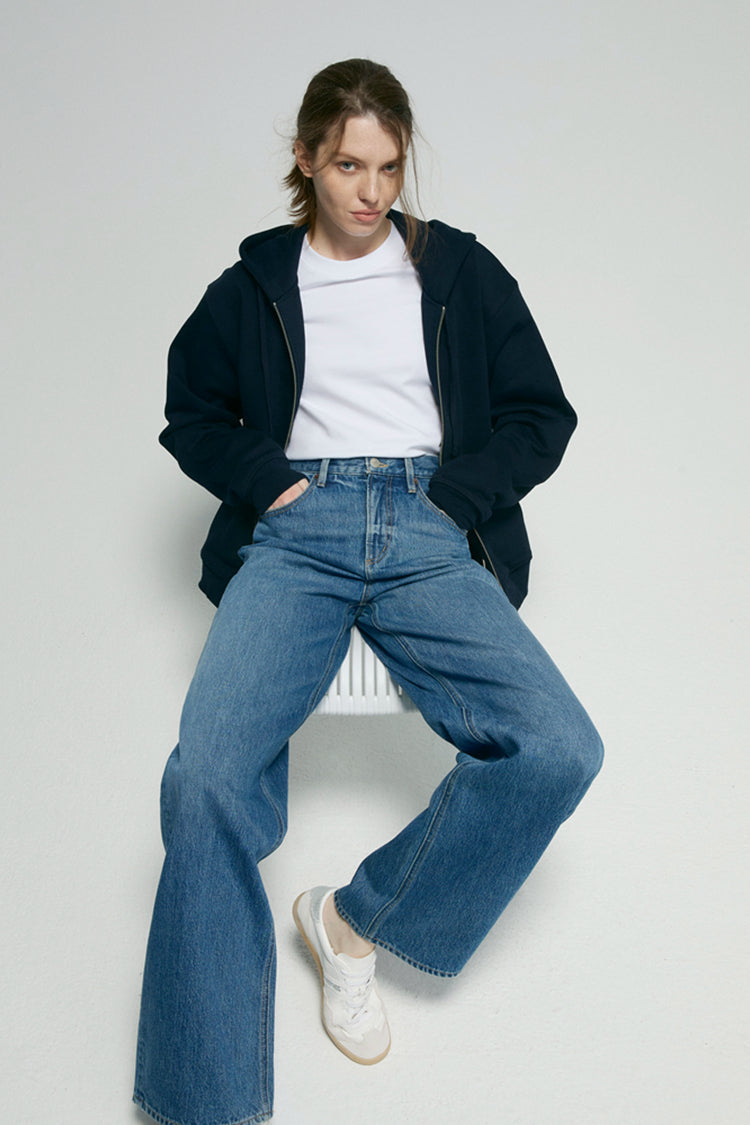 Hey Joanie Arc Jean HJ055 in denim, close-up of the stylish high-rise jeans showing detailed stitching and classic fit.