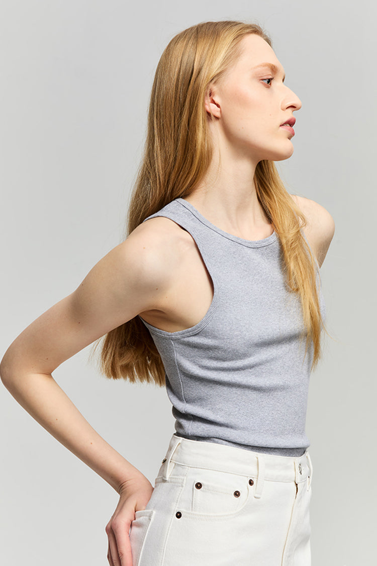 Hey Joanie Aero Tank HJ907 in soft pastel color, featuring a relaxed fit and sleeveless design for casual wear.